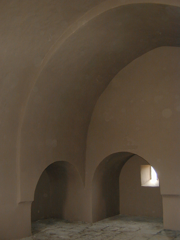 Interior. Cabecera y capilla del Evangelio