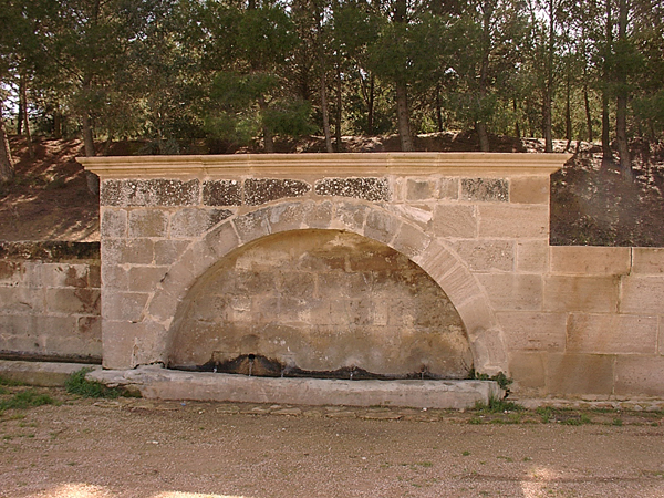 FUENTE DE LA CALZADA FUENTE DE LA CALZADA