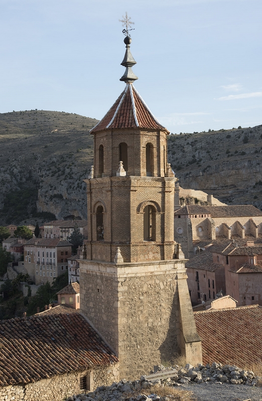 Iglesia de Santiago - Albarracín :: SIPCA