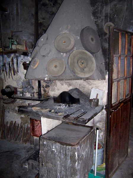 Taller de cuchillera