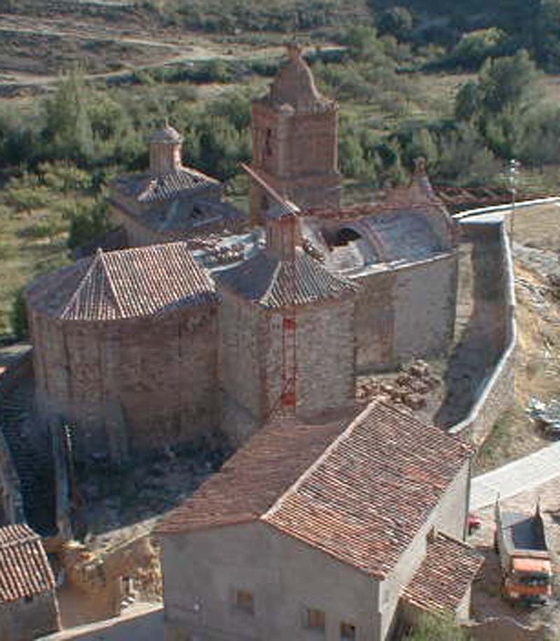 Vista exterior iglesia Vista exterior iglesia