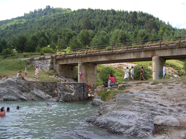 Puente de Zuriza