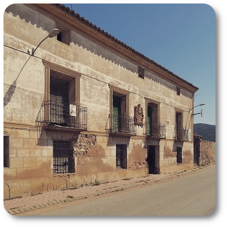 Casa Ibáñez de Bernabé (Used)